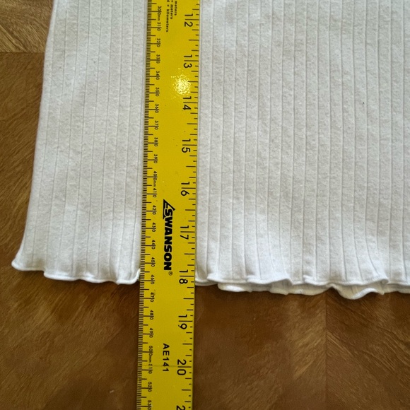 Old Navy - White Ribbed Camisole - Soft Stretch Tank - M - Picture 8 of 9